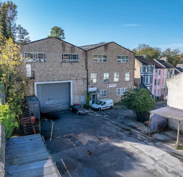 65 Gladstone Pl, Brighton à louer - Photo du bâtiment - Image 2 de 4