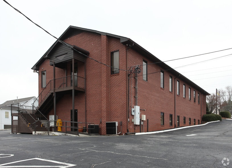 202 Canton Rd, Cumming, GA for lease - Building Photo - Image 2 of 14