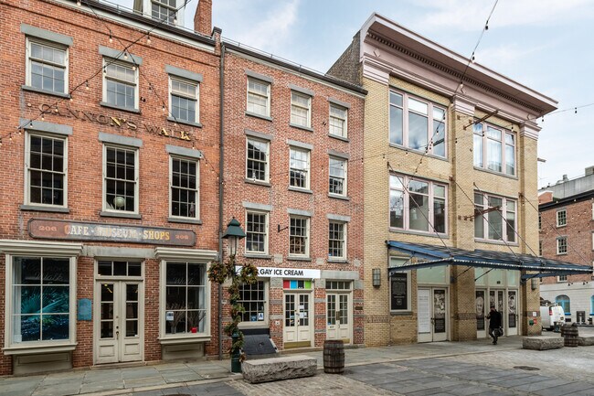 More details for 207 Front St, New York, NY - Office for Lease