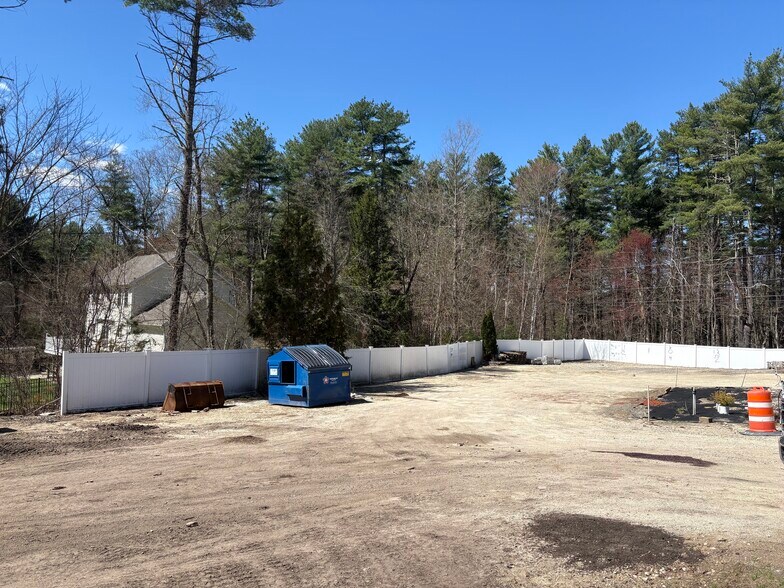 125 Wason Rd, Hudson, NH à louer - Photo du bâtiment - Image 3 de 22