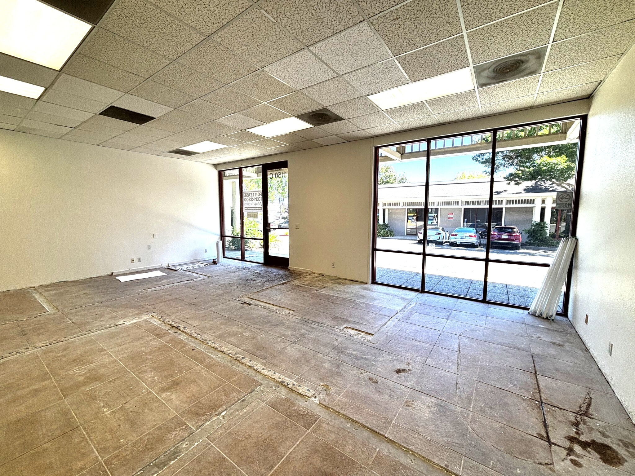 1150-1160 Arnold Dr, Martinez, CA for lease Interior Photo- Image 1 of 11