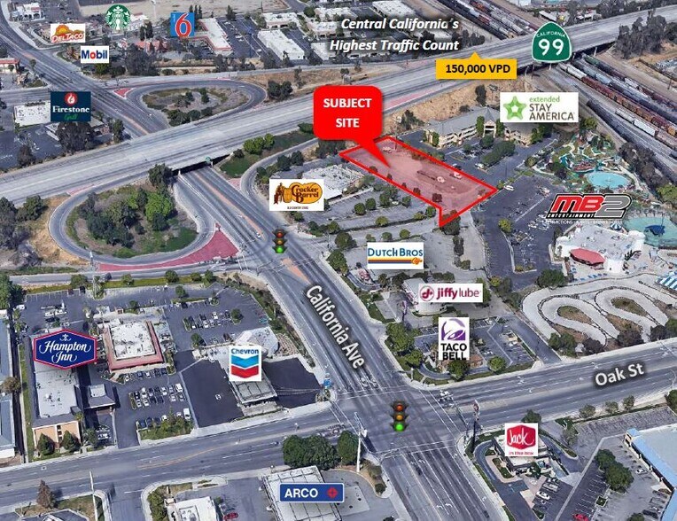 California Ave, Bakersfield, CA à vendre - Photo du bâtiment - Image 2 de 5