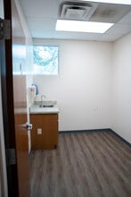 4051 Upper Creek Dr, Sun City Center, FL à louer Photo intérieure- Image 2 de 16