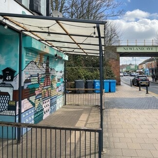 Plus de détails pour 45 Newland Ave, Hull - Commerce de détail à louer