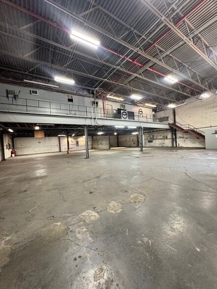 255-259 48th St, Brooklyn, NY for lease - Building Photo - Image 3 of 12