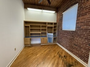 1314 Lincoln St, Columbia, SC à louer Photo intérieure- Image 1 de 3