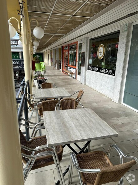 Retail in Torrelodones, Madrid for sale - Interior Photo - Image 1 of 1