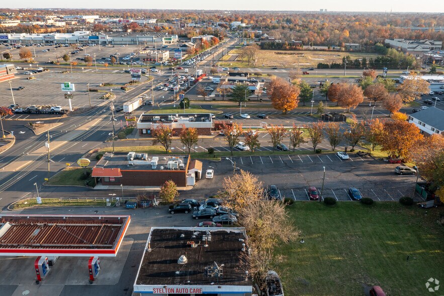 1006 Stelton Rd, Piscataway, NJ à vendre - Aérien - Image 3 de 11