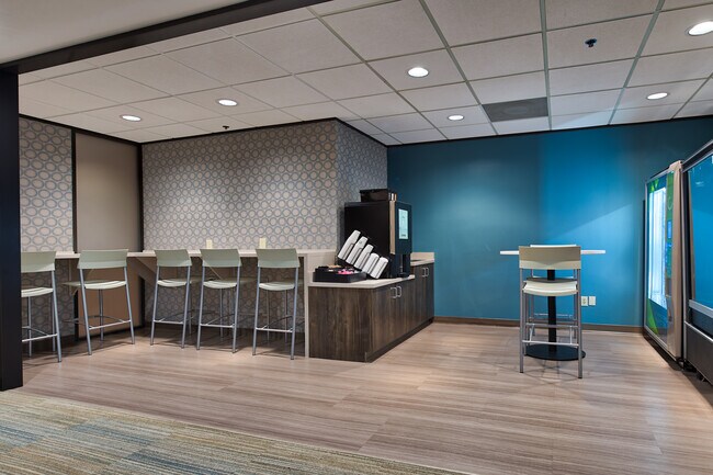 Plus de détails pour 8601 Six Forks Rd, Raleigh, NC - Coworking à louer