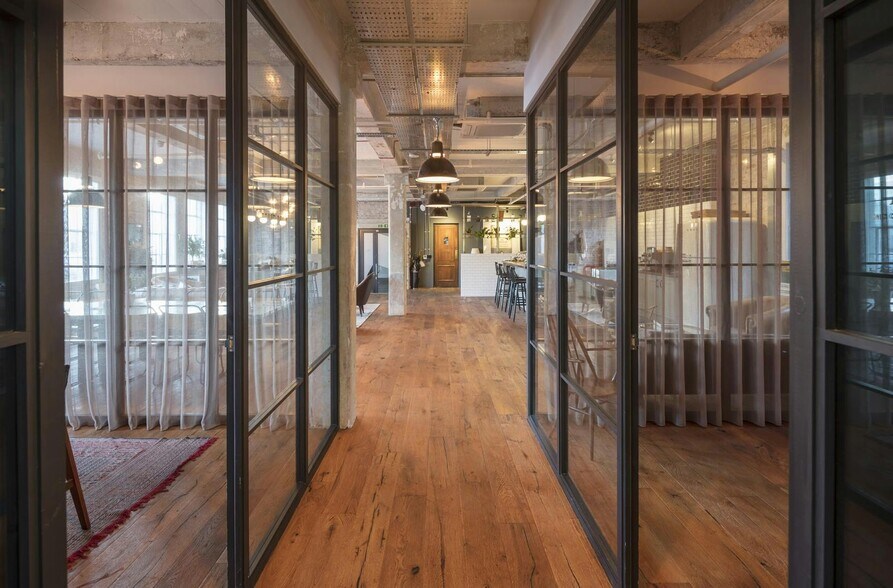 159-173 St John St, London for lease - Building Photo - Image 3 of 36