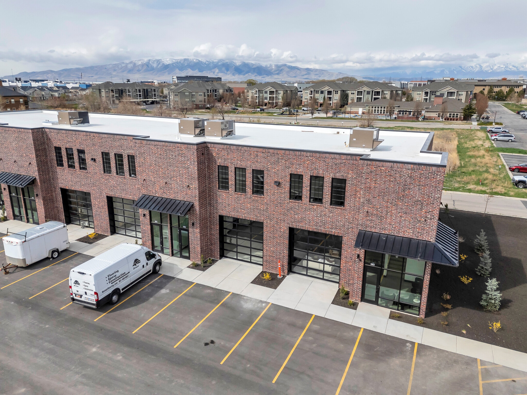 292 S 2000 W, Pleasant Grove, UT for lease Interior Photo- Image 1 of 5