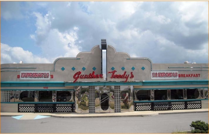 1110 Vann Dr, Jackson, TN for lease - Primary Photo - Image 1 of 13