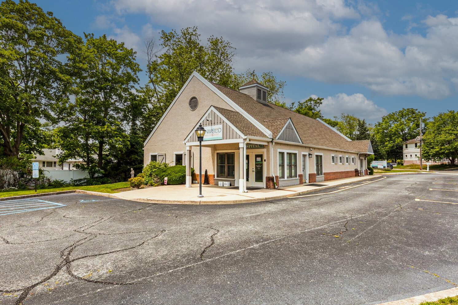 535 Maple Ave, Linwood, NJ for lease Building Photo- Image 1 of 5