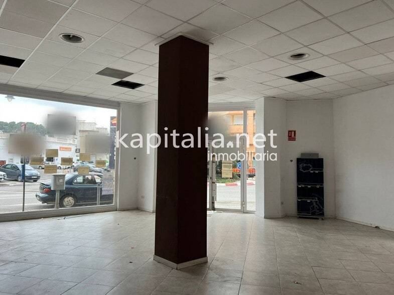 Retail in Ontinyent, Valencia for lease - Building Photo - Image 3 of 7