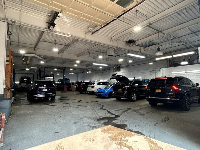 38-72 13th St, Long Island City, NY for lease - Building Photo - Image 3 of 3