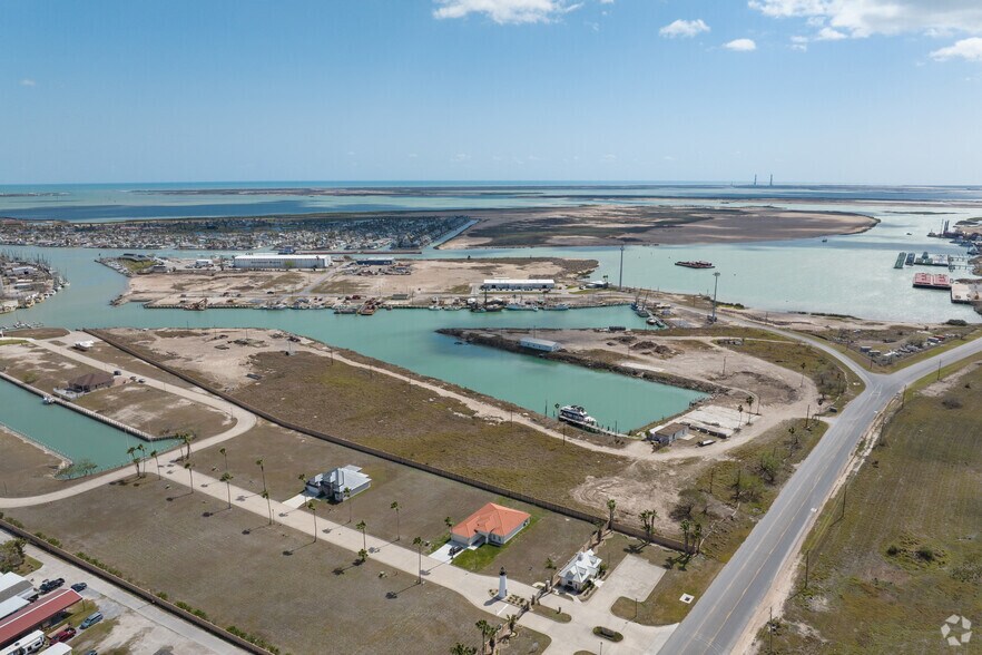 365 Industrial Dr, Port Isabel, TX for sale - Aerial - Image 3 of 32