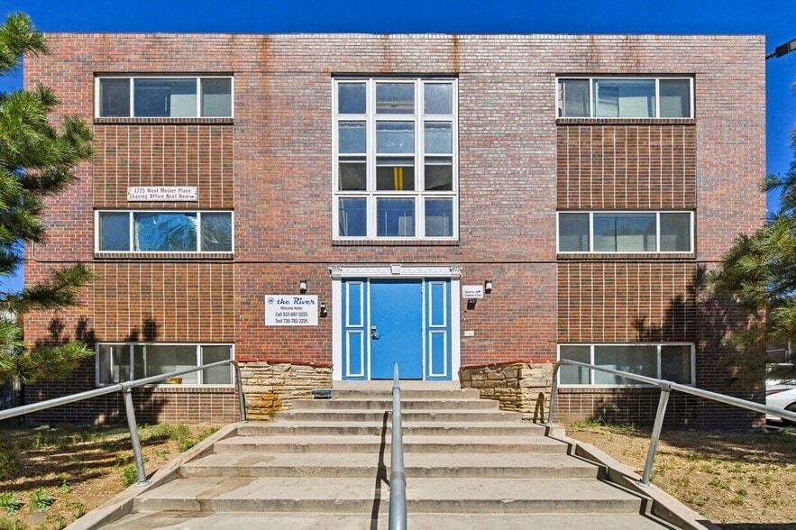 1725 W Mosier Pl, Denver, CO à vendre - Photo du bâtiment - Image 2 de 22