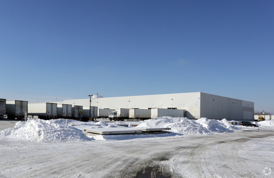 125 Maple Grove Rd, Cambridge, ON for sale - Building Photo - Image 1 of 1