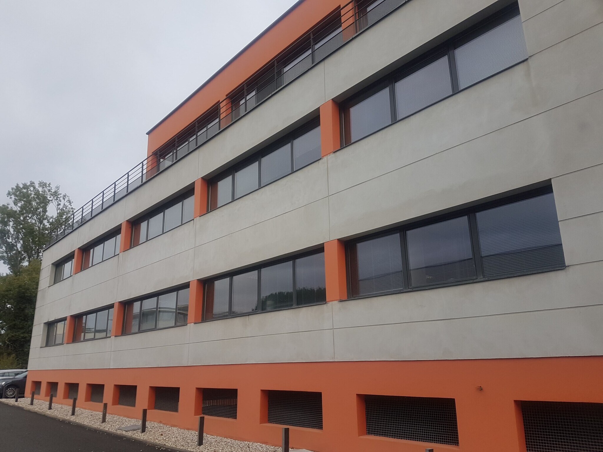 8 impasse rudolf diesel, Mérignac for lease Building Photo- Image 1 of 9