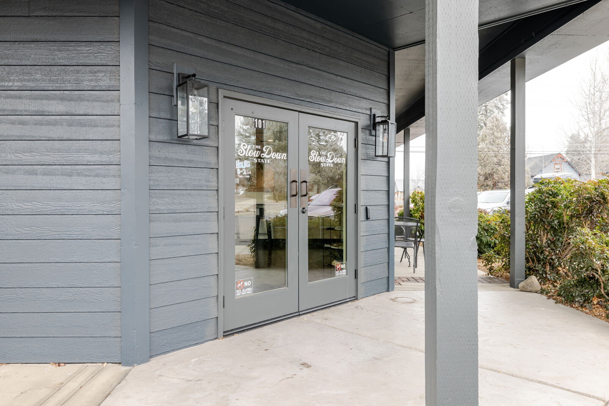 192 E Main Ave, Sisters, OR for lease Building Photo- Image 1 of 37