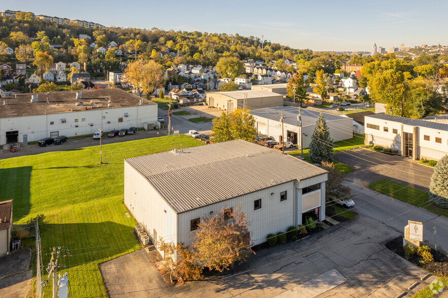 1202 2nd Ave, Dayton, KY for lease - Aerial - Image 2 of 4