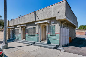 1521-1525 Lincoln Ave, Pasadena, CA à vendre - Photo du bâtiment - Image 1 de 1