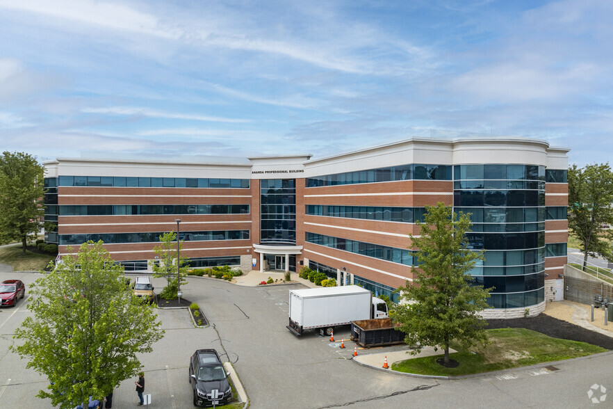 25 Pelham Rd, Salem, NH for lease - Primary Photo - Image 1 of 4