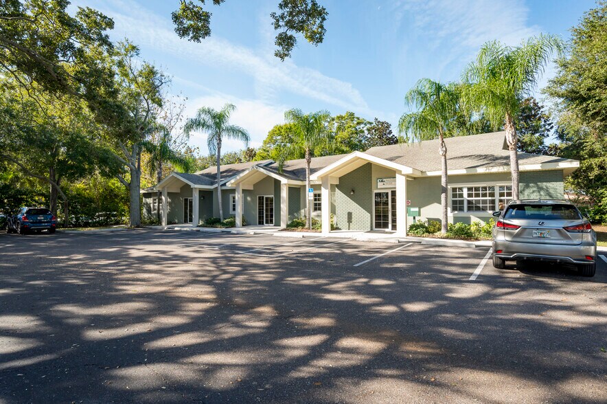 1938 N Hercules Ave, Clearwater, FL à vendre - Photo du bâtiment - Image 2 de 35