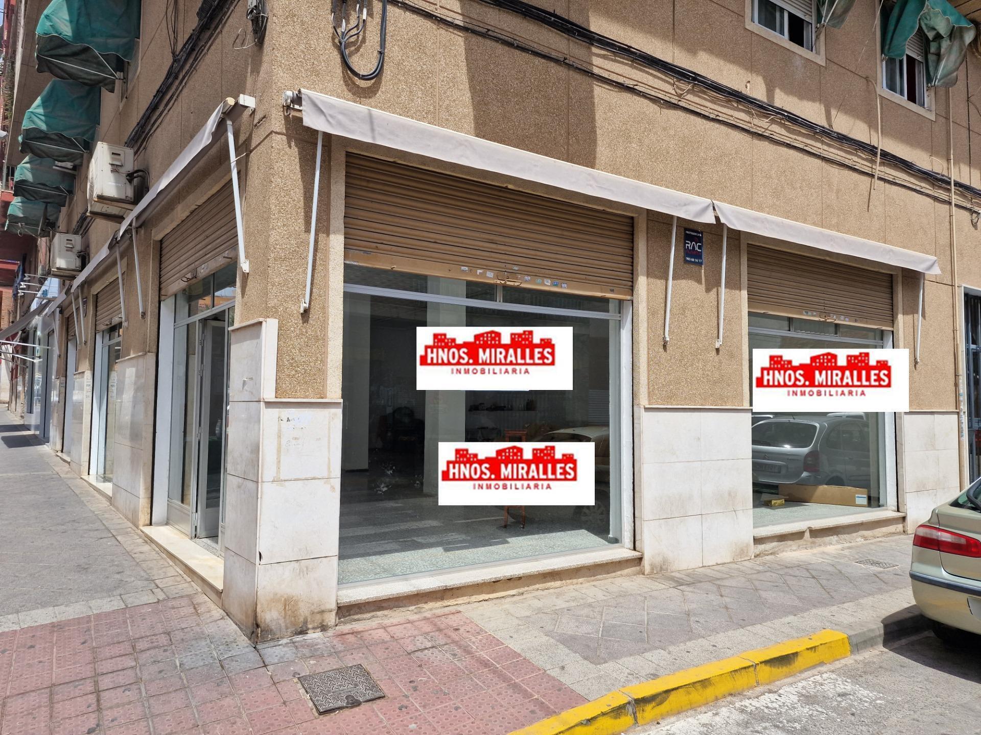 Commerce de détail dans Elche, Alicante à vendre Photo du bâtiment- Image 1 de 7