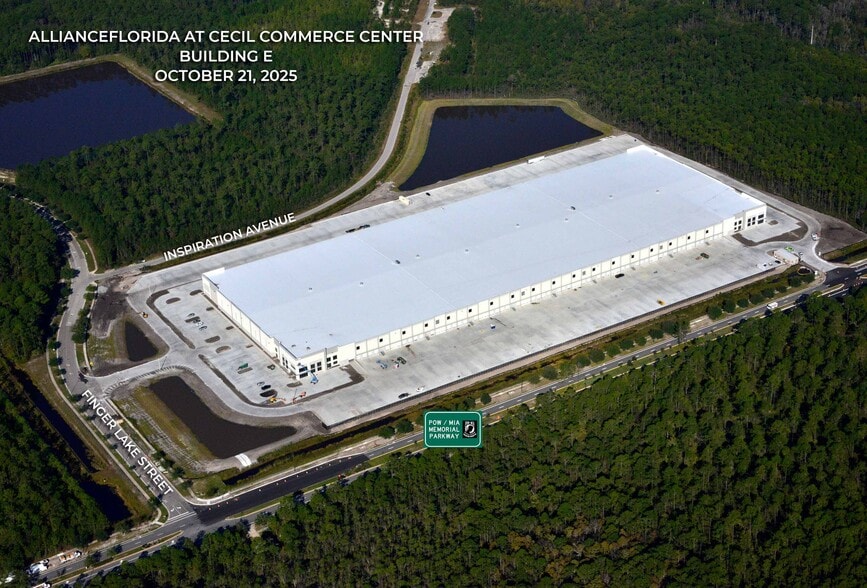 5550 POW-MIA Memorial Pkwy, Jacksonville, FL for lease - Building Photo - Image 3 of 8