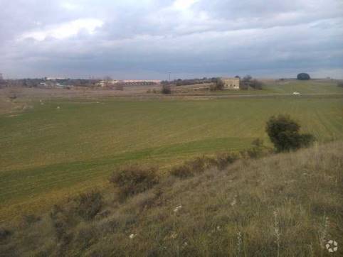 Sector S.U. 15 Polígono 6 Parcela 148, Pioz, Guadalajara à vendre - Photo du bâtiment - Image 2 de 3