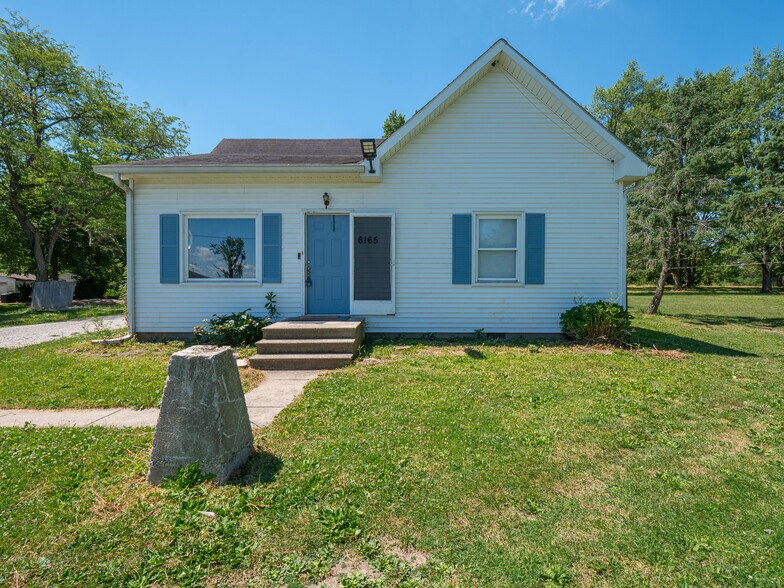 6165 W Station Way, Greenfield, IN à vendre - Photo du bâtiment - Image 3 de 10