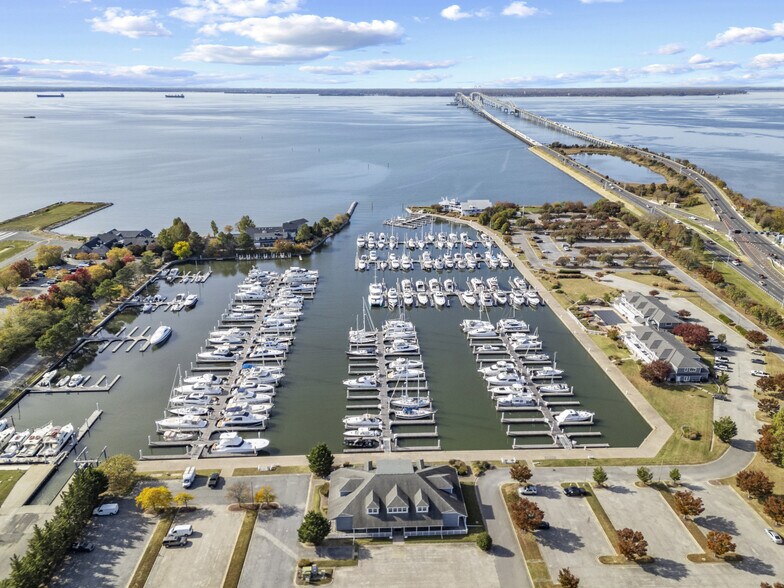 345 Pier One Rd, Stevensville, MD à louer - Photo du bâtiment - Image 2 de 8