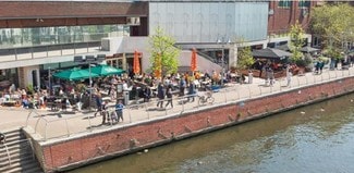 Plus de détails pour 29 Thames St, Kingston Upon Thames - Commerce de détail à louer