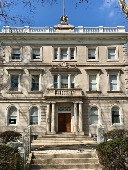 4900 S Broad St, Philadelphia, PA à louer - Photo du bâtiment - Image 3 de 9