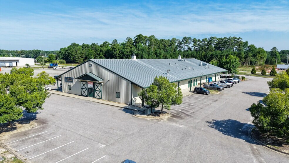322 Little Brooke Ln, West Columbia, SC à louer - Photo du bâtiment - Image 3 de 14