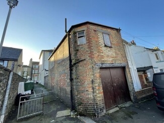 Plus de détails pour 44 Queen St, Folkestone - Industriel à vendre