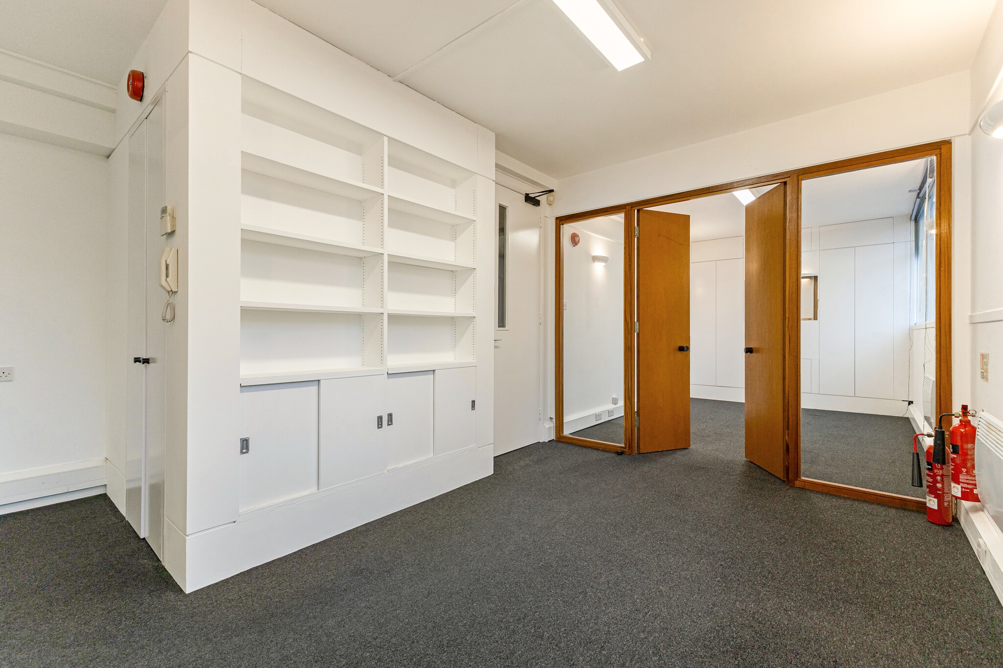 20-22 Worple Rd, Londres à louer Photo intérieure- Image 1 de 5