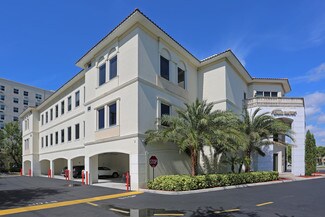 Plus de détails pour 2750 NE 185th St, Aventura, FL - Bureau à louer