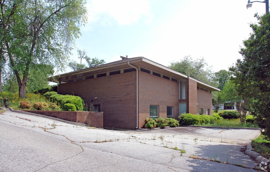 529 Mills Ave, Greenville, SC for sale - Building Photo - Image 2 of 7