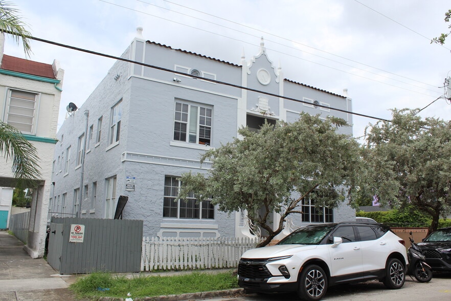 1528 SW 5th St, Miami, FL for sale - Building Photo - Image 1 of 8
