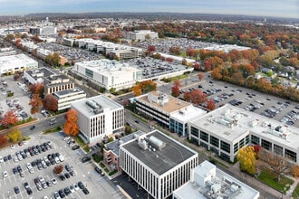 1051 Franklin Ave, Garden City, NY - AÉRIEN  Vue de la carte - Image1