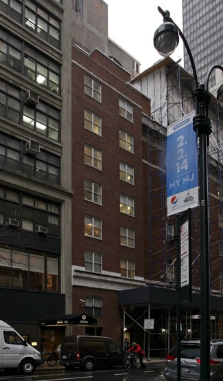 Plus de détails pour 19 E 48th St, New York, NY - Bureau à vendre