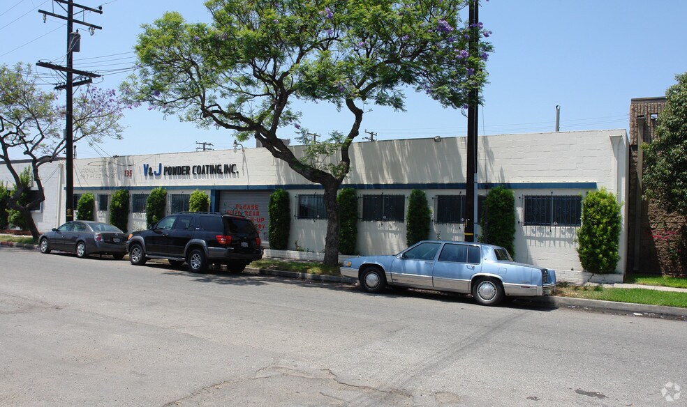 135 E 163rd St, Gardena, CA à louer - Photo du bâtiment - Image 2 de 3