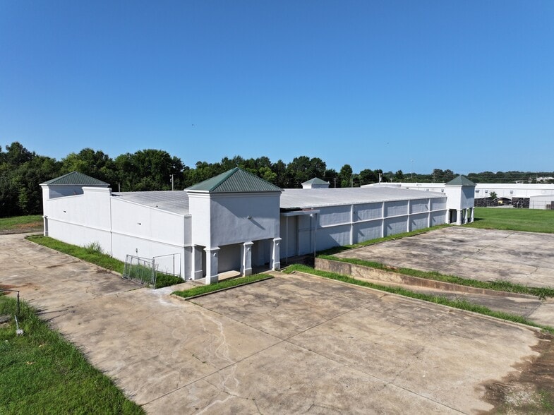 277 Soldiers Colony Rd, Canton, MS for lease - Building Photo - Image 1 of 15