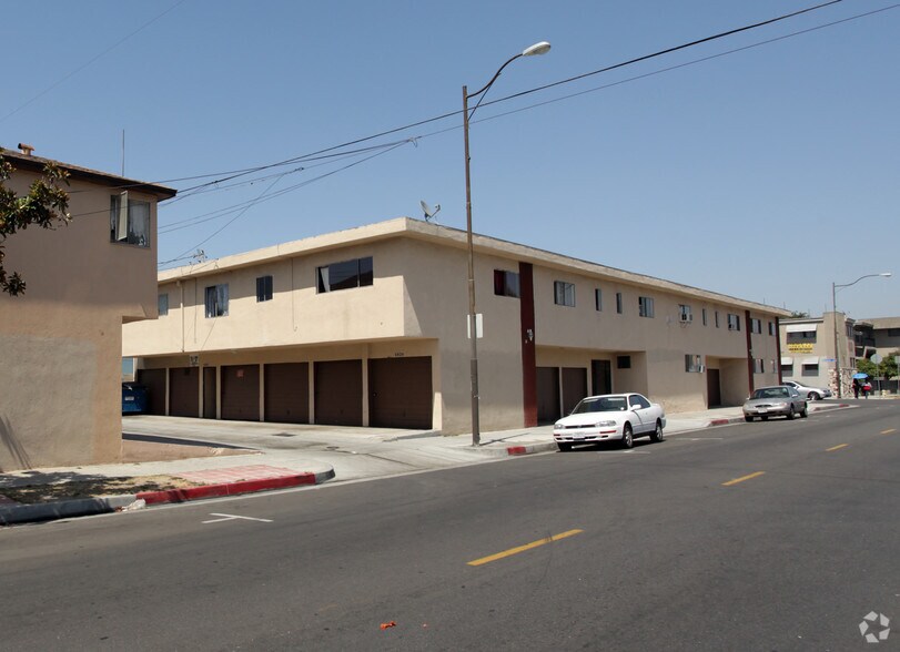 6829 Malabar St, Huntington Park, CA à vendre - Photo du bâtiment - Image 2 de 3