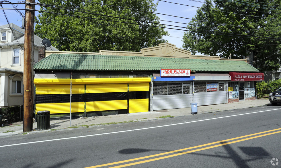 132-134 Vreeland Ave, Paterson, NJ for sale - Primary Photo - Image 1 of 1