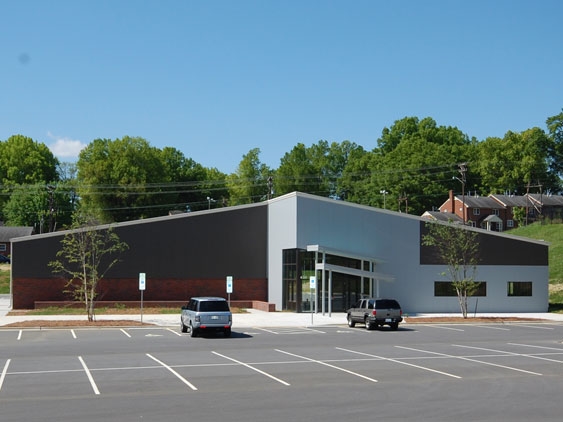 630 Brookwood Business Park Dr, Winston-Salem, NC à vendre - Photo principale - Image 1 de 1