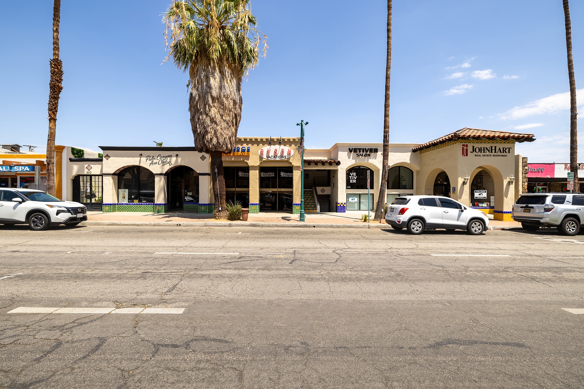 310-320 N Palm Canyon Dr, Palm Springs, CA for lease Building Photo- Image 1 of 20