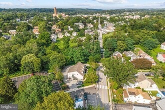 405 W Wayne Ave, Wayne, PA - AÉRIEN  Vue de la carte - Image1